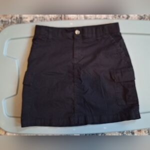 Lee Black Mid-Rise Skort. Sz 6